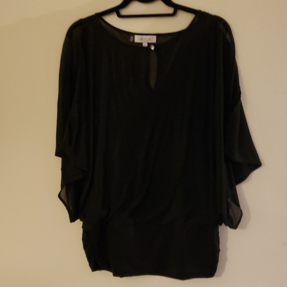 Black Jennifer Lopez tunic